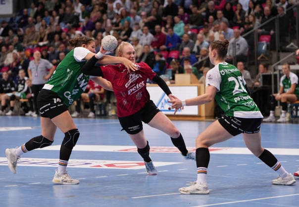 Handball, Women, HBF, VfL Oldenburg - Thüringer HC