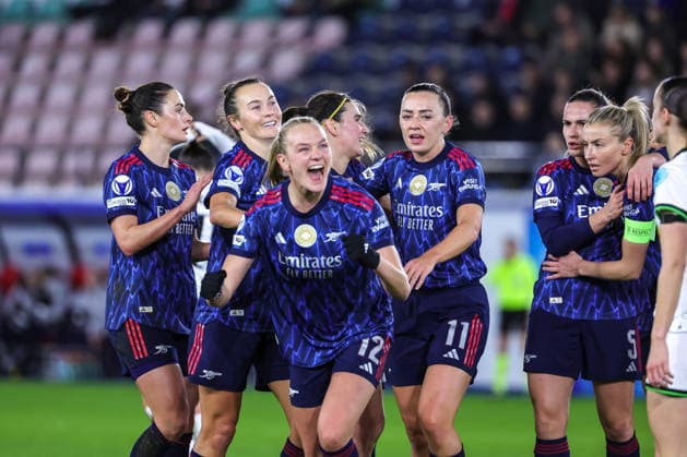 260211 UWCL OH Leuven vs Arsenal Arsenal players celebrating the goal of Frida Maanum (12) of Arsenal (0-1) pictured during the soccer match between OH Leuven (BEL) and Arsenal (ENG), KO play offs first leg, 2025-2026 season of UEFA Womens Champions League , on Wednesday 11 February 2026 in LEUVEN , Belgium . PHOTO SPORTPIX Sevil Oktem LEUVEN DEN DREEF Vlaams-Brabant Belgium  Copyright: xSportpix.bex xSevilxOktemxSevilxOktemx
