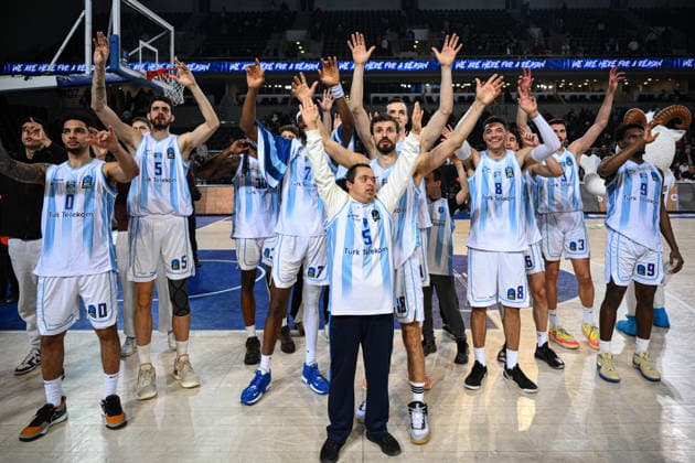 Turk Telekom v Niners Chemnitz - BKT EuroCup ANKARA, TURKIYE - FEBRUARY 11: Players of Turk Telekom Erdem Can celebrate after they won the BKT EuroCup Basketball match against Niners Chemnitz in Ankara, Turkiye on February 11, 2026. Akin Celiktas Anadolu Ankara Turkey. Editorial use only. Please get in touch for any other usage.  Copyright: x2026xAnadoluxAkinxCeliktasx