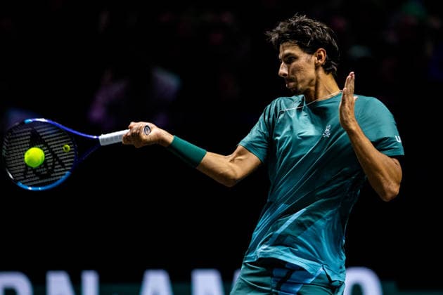 ROTTERDAM, NETHERLANDS - FEBRUARY 11: Alexei Popyrin of Australia plays a forehand in his Men s Singles First Round match against Felix Auger-Aliassime of Canada during Day Three of the ABN AMRO Open at the Rotterdam Ahoy on February 11, 2026 in Rotterdam, Netherlands. (Photo by Rene Nijhuis) SPO  Copyright: xRenexNijhuis