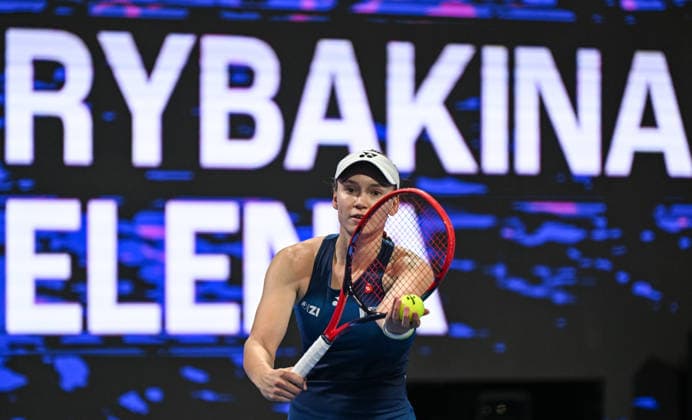Qatar TotalEnergies Open 2026 - Day Four DOHA, QATAR FEBRUARY 11: Elena Rybakina of Kazakhstan competes against Qinwen Zheng of China in the Round of 16 on Day Four of the Qatar TotalEnergies Open, part of the Hologic WTA, Tennis Damen Tour, at the Khalifa International Tennis and Squash Complex on February 11, 2026 in Doha, Qatar. Doha Qatar  Copyright: xArturxWidakx originalFilename:widak-qatartot260211_nps57.jpg