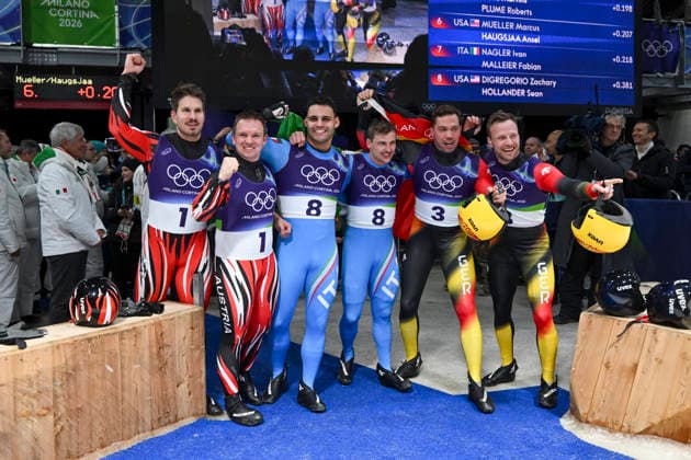 OLYMPICS - Winter Olympic Games, Olympische Spiele, Olympia, OS Milano Cortina 2026 CORTINA D AMPEZZO,ITALY,11.FEB.26 - OLYMPICS, LUGE - Winter Olympic Games Milano Cortina 2026, men, doubles. Image shows the rejoicing of Thomas Steu and Wolfgang Kindl (AUT), Emanuel Rieder and Simon Kainzwaldner (ITA) and Tobias Wendl (GER) and Tobias Artl (GER).  GEPAxpictures xAlexanderxSolc