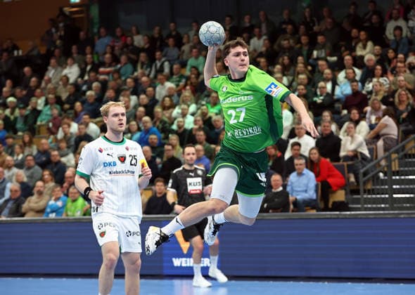 11 02 2026, xovx, Handball Daikin Handball Bundesliga, HSG Wetzlar Füchse Berlin v l Matthes Langhoff Füchse Berlin , Phil Spandau HSG Wetzlar Wetzlar Buderus Arena Hessen Germany EN