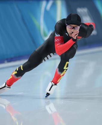 (260211) -- MILAN, Feb. 11, 2026 -- Ning Zhongyan of China competes during the Speed skating, Eisschnelllauf men s 1000m competition at the Milan-Cortina 2026 Olympic Winter games, Winterspiele,Spiele, Summer games in Milan, Italy, Feb. 11, 2026. ) (MICO2026)ITALY-MILAN-OLYMPIC WINTER GAMES-SPEED SKATING-MEN S 1000M LixJing 