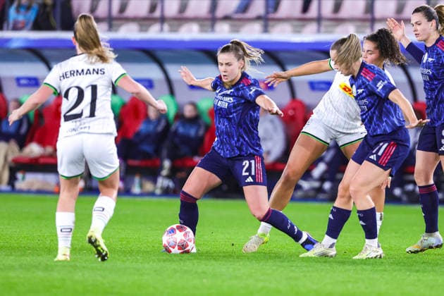 260211 UWCL OH Leuven vs Arsenal Victoria Pelova (21) of Arsenal with the ball during the soccer match between OH Leuven (BEL) and Arsenal (ENG), KO play offs first leg, 2025-2026 season of UEFA Womens Champions League , on Wednesday 11 February 2026 in LEUVEN , Belgium . PHOTO SPORTPIX Sevil Oktem LEUVEN DEN DREEF Vlaams-Brabant Belgium  Copyright: xSportpix.bex xSevilxOktemxSevilxOktemx