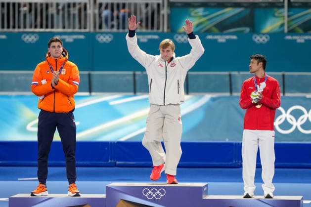 2026-02-11 - Milano Cortina 2026 Winter Olympics 1000m Men MILAN, ITALY - FEBRUARY 11: Jenning De Boo of the Netherlands, Jordan Stolz of United States of America, Zhongyan Ning of China during the 1000m Men on day 3 of the Milano Cortina 2026 Winter Olympics at the Milano Speed skating, Eisschnelllauf Arena on February 11, 2026 in Milan, Italy Milan Milano Speed Skating Arena Italy Content not available for redistribution in The Netherlands directly or indirectly through any third parties. Copyright: xAndrexWeeningx