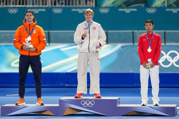 2026-02-11 - Milano Cortina 2026 Winter Olympics 1000m Men MILAN, ITALY - FEBRUARY 11: Jenning De Boo of the Netherlands, Jordan Stolz of United States of America, Zhongyan Ning of China during the 1000m Men on day 3 of the Milano Cortina 2026 Winter Olympics at the Milano Speed skating, Eisschnelllauf Arena on February 11, 2026 in Milan, Italy Milan Milano Speed Skating Arena Italy Content not available for redistribution in The Netherlands directly or indirectly through any third parties. Copyright: xAndrexWeeningx