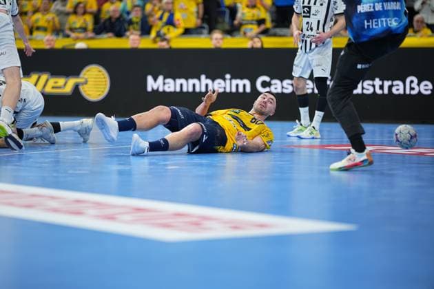 Scene with Jannik Kohlbacher 80 Rhein Neckar Löwen Rhein Neckar Löwen vs THW Kiel Copyright: xspeedshotx