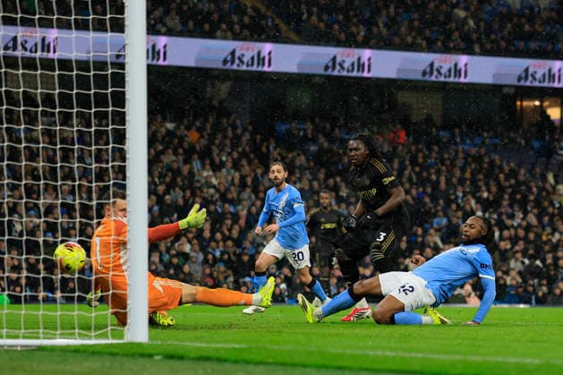 Manchester City v Fulham, Premier League Antione Semenyo (42) of Manchester City scores to make it 1-0 during the Premier League match between Manchester City and Fulham at the Etihad Stadium, Manchester, UK on 11 February 2026. Manchester Etihad Stadium Manchester UK Editorial use only DataCo restrictions apply See www.football-dataco.com , Copyright: xConorxMolloyx PSI-23725-0020