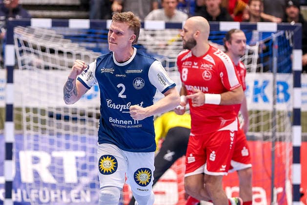 11 02 2026, Handball, 1 HBL, Bergischer HC MT Melsungen, 20 Matchday, Uni Halle Wuppertal Noah Beyer BHC 02 cheering North Rhine-Westphalia Germany