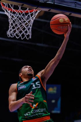 easycredit BBL, Frankfurt Skyliners VET CONCEPT Gladiators Trier, 11 02 2026 Jordan Roland VET CONCEPT Gladiators Trier, 15 with a steal and an easy lay-up Game of the easycredit BBL Frankfurt Skyliners VET CONCEPT Gladiators Trier on Matchday 19 of the 25 26 season in the Süwag Energie ARENA on 11 02 2026 Copyright: xBEAUTIFULxSPORTS Hahnex