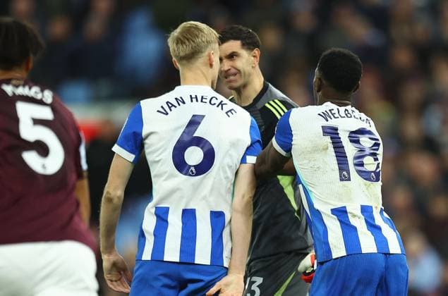Emiliano Martinez of Aston Villa argues with Jan Paul van Hecke of Brighton & Hove Albion Aston Villa v Brighton and Hove Albion, Premier League, Football, Villa Park, Birmingham, UK - 11 Feb 2026Birmingham Villa Park United Kingdom EDITORIAL USE ONLY No use with unauthorised audio, video, data, fixture lists, club league logos or live services. Online in-match use limited to 120 images, no video emulation. No use in betting, games or single club league player publications. Copyright: xMichaelxZemanek Shutterstockx 16540332q