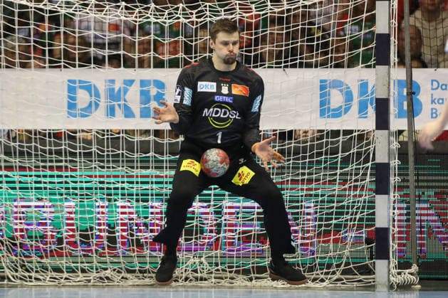 11 02 2026, xtgx, Handball, Daikin HBL, SC Magdeburg TBV Lemgo v l Sergey Hernandez Ferrer Magdeburg, 1 save, holds the ball, catches the ball, parries Magdeburg