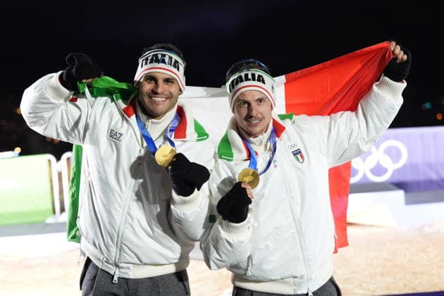 Italy s gold medalists Emanuel Rieder, Andrea Voetter, Marion Oberhofer and Simon Kainzwaldner, celebrate after the men s and women s doubles luge competitions at the 2026 Winter Olympics, in Cortina d Ampezzo, Italy, Wednesday, Feb. 11, 2026. (Photo Spada LaPresse)  Copyright: xSpada LaPressex