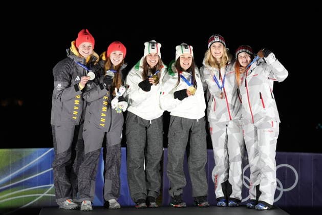 Italy s gold medalists Emanuel Rieder, Andrea Voetter, Marion Oberhofer and Simon Kainzwaldner, celebrate after the men s and women s doubles luge competitions at the 2026 Winter Olympics, in Cortina d Ampezzo, Italy, Wednesday, Feb. 11, 2026. (Photo Spada LaPresse)  Copyright: xSpada LaPressex