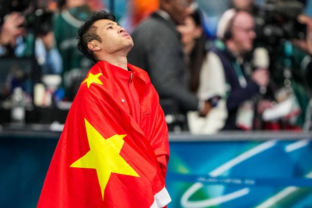 2026-02-11 - Milano Cortina 2026 Winter Olympics 1000m Men MILAN, ITALY - FEBRUARY 11: Zhongyan Ning of China during the 1000m Men on day 3 of the Milano Cortina 2026 Winter Olympics at the Milano Speed skating, Eisschnelllauf Arena on February 11, 2026 in Milan, Italy Milan Milano Speed Skating Arena Italy Content not available for redistribution in The Netherlands directly or indirectly through any third parties. Copyright: xAndrexWeeningx