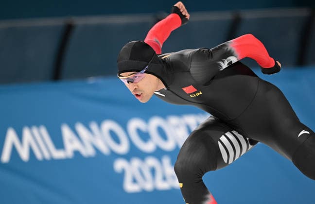 (260211) -- MILAN, Feb. 11, 2026 -- Ning Zhongyan of China competes during the Speed skating, Eisschnelllauf men s 1000m competition at the Milan-Cortina 2026 Olympic Winter games, Winterspiele,Spiele, Summer games in Milan, Italy, Feb. 11, 2026. ) (MICO2026)ITALY-MILAN-OLYMPIC WINTER GAMES-SPEED SKATING-MEN S 1000M WuxWei 