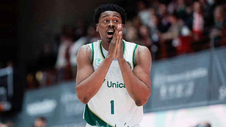 In the picture amazement at Chase Audige Unicaja Malaga, 1 11 02 2026, Fitness First Wuerzburg Baskets vs Unicaja Malaga, Basketball Champions League, Round of 16, Group K, Matchday 4, Germany, 97072, tectake Arena Wuerzburg, Copyright: HMBxMedia xJulienxBecker