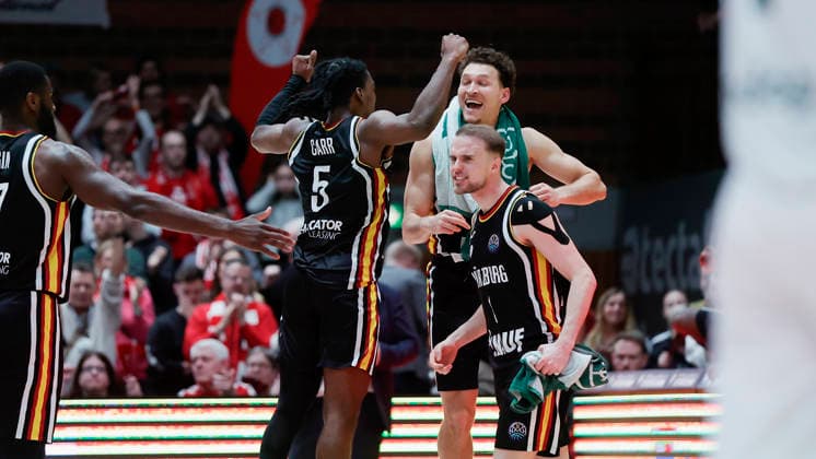 In the picture Eddy Edigin Wuerzburg Baskets, 27 , Marcus Carr Wuerzburg Baskets, 5 , Brae Ivey Wuerzburg Baskets, 11 and Lukas Herzog Wuerzburg Baskets, 1 11 02 2026, Fitness First Wuerzburg Baskets vs Unicaja Malaga, Basketball Champions League, Round of 16, Group K, Matchday 4, Germany, 97072, tectake Arena Wuerzburg, Copyright: HMBxMedia xJulienxBecker