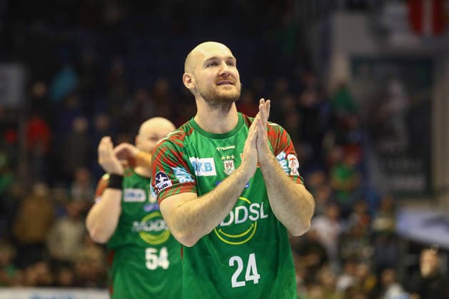 11 02 2026, xtgx, Handball, Daikin HBL, SC Magdeburg TBV Lemgo v l Christian O Sullivan Magdeburg, 24 Cheering about the victory, cheering after the end of the game Magdeburg