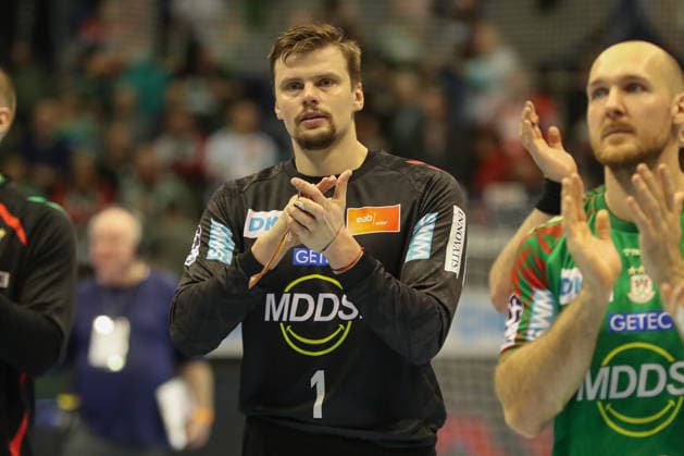 11 02 2026, xgox, Handball Daikin HBL SC Magdeburg TBV Lemgo Lippe emspor, f l Sergey Hernandez Ferrer Magdeburg, 1 Cheering for the victory, cheering after the end of the game Magdeburg