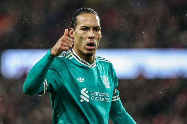 Premier League Sunderland v Liverpool Virgil van Dijk of Liverpool gives a thumbs up during the Premier League match Sunderland vs Liverpool at Stadium Of Light, Sunderland, United Kingdom on 11 February 2026 (Photo by Alfie Cosgrove News Images) Sunderland Stadium Of Light Tyne and Wear United Kingdom Copyright: xAlfiexCosgrove NewsxImagesx