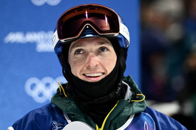2026 WINTER Olympic Games, Olympische Spiele, Olympia, OS Scotty James of Australia waits for his score during the Men™s Snowboard Halfpipe qualification at the Livigno Snow Park on day 5 of the 2026 Milano Cortina Winter Olympic Games in Livigno, Italy, Wednesday, February 11, 2026. ( NO ARCHIVING, EDITORIAL USE ONLY LIVIGNO SONDRIO ITALY  Copyright: xDANxHIMBRECHTSx 20260212144139904938
