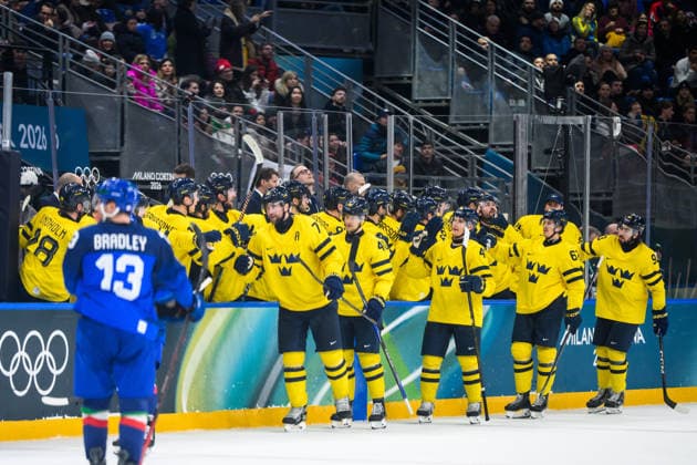 260211 Victor Hedman of Sweden celebrates after scoring 5-2 in the men s Ice hockey, Eishockey game between Sweden and Italy during day 5 of the 2026 Winter Olympics on February 11, 2026 in Milan. Photo: Carl Sandin BILDBYRAN kod CS CS0870 ishockey ice hockey Olympic Games, Olympische Spiele, Olympia, OS olympics winter olympics os ol olympiska spel vinter-os olympiske leker milano cortina 2026 milan cortina 2026 milano cortina 2026 olympic games milano cortina 2026 winter olympic games milano cortina-os milano cortina-ol vinter-ol 5 bbeng sverige sweden italien italy *** 260211 Victor Hedman of Sweden celebrates after scoring 5 2 in the men s ice hockey game between Sweden and Italy during day 5 of the 2026 Winter Olympics on February 11, 2026 in Milan Photo Carl Sandin BILDBYRAN kod CS CS0870 ishockey ice hockey olympic games olympics winter olympics os ol olympiska spel vinter os olympiske leker milano cortina 2026 milan cortina 2026 milano cortina 2026 olympic games milano cortina 2026 winter olympic games milano cortina os milano cortina ol vinter ol 5 bbeng sverige sweden italien italy  Copyright: CARLxSANDIN BB260211CS208