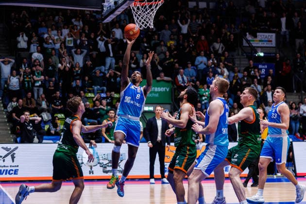 easycredit BBL, Frankfurt Skyliners VET CONCEPT Gladiators Trier, 11 02 2026 William Christmas Frankfurt Skyliners, 8 flies to the basket Game of the easycredit BBL Frankfurt Skyliners VET CONCEPT Gladiators Trier on Matchday 19 of the 25 26 season in the Süwag Energie ARENA on 11 02 2026 Copyright: xBEAUTIFULxSPORTS Hahnex