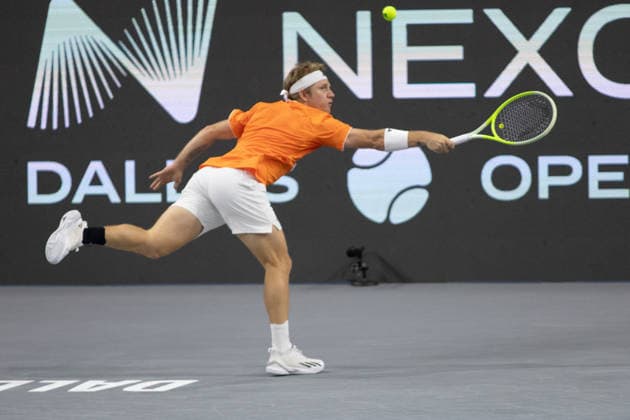 February 11, 2026, Frisco, Texas, USA: ALEJANDRO DAVIDOVICH FOKINA (ESP) dives for the ball during a menÃ¢â‚¬â ¢s singles match at 2026 Nexo Dallas Open at The Ford Center at The Star in Frisco, Texas.Alejandro Davidovich Fokina defeated Alex Michelson 6:4, 6:4. Frisco USA - ZUMAh193 20260211_zsp_h193_088 Copyright: xDanielxMcGregor-Huyerx