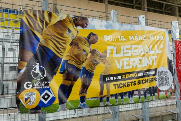 Google Pixel Womens Bundesliga FC Carl Zeiss Jena vs FC Bayern Munich Jena 11 02 2026 Advertising for the home match against Hamburger SV Google Pixel Womens Bundesliga FC Carl Zeiss Jena vs FC Bayern Munich ad hoc arena at Ernst Abbe Sportfeld 11 02 2026 DFB REGULATIONS PROHIBIT ANY USE OF PHOTOGRAPHS AS IMAGE SEQUENCES AND OR QUASI VIDEO Copyright: xBEAUTIFULxSPORTS Duehringx