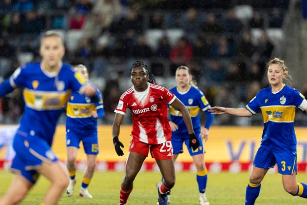 Google Pixel Womens Bundesliga FC Carl Zeiss Jena vs FC Bayern Munich Jena 11 02 2026 Edna Imade 29 FC Bayern Munich vs Toma Ihlenburg 3 FC Carl Zeiss Jena Google Pixel Womens Bundesliga FC Carl Zeiss Jena vs FC Bayern Munich ad hoc arena at Ernst Abbe Sportfeld 11 02 2026 DFB REGULATIONS PROHIBIT ANY USE OF PHOTOGRAPHS AS IMAGE SEQUENCES AND OR QUASI VIDEO Copyright: xBEAUTIFULxSPORTS Duehringx