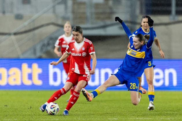 Google Pixel Womens Bundesliga FC Carl Zeiss Jena vs FC Bayern Munich Jena 11 02 2026 Barbara Dunst 28 FC Bayern Munich vs Emily Reske 28 FC Carl Zeiss Jena Google Pixel Womens Bundesliga FC Carl Zeiss Jena vs FC Bayern Munich ad hoc arena at Ernst Abbe Sportfeld 11 02 2026 DFB REGULATIONS PROHIBIT ANY USE OF PHOTOGRAPHS AS IMAGE SEQUENCES AND OR QUASI VIDEO Copyright: xBEAUTIFULxSPORTS Duehringx