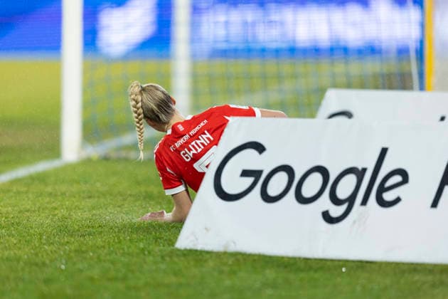 Google Pixel Frauen Bundesliga FC Carl Zeiss Jena vs FC Bayern München Jena 11 02 2026 Giulia Gwinn 7 FC Bayern München Google Pixel Frauen Bundesliga FC Carl Zeiss Jena vs FC Bayern München ad hoc arena im Ernst Abbe Sportfeld 11 02 2026 DFB REGULATIONS PROHIBIT ANY USE OF PHOTOGRAPHS AS IMAGE SEQUENCES AND OR QUASI VIDEO Copyright: xBEAUTIFULxSPORTS Duehringx