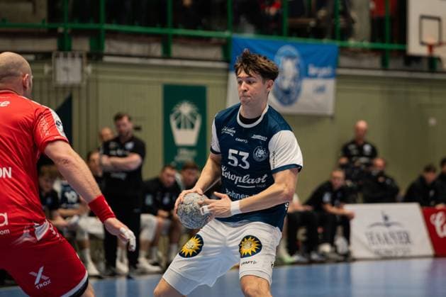 Scene with Sören Steinhaus 53 Bergischer HC with ball in hand in the game between Bergischer HC and MT Melsungen in the DAIKIN HBL on matchday 20 in Wuppertal Scene with Sören Steinhaus 53 Bergischer HC Copyright: xFeyzullahxGökalp feyzofsportsx