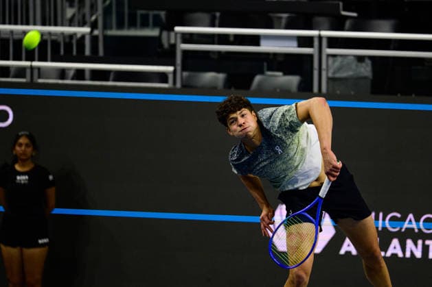 February 11, 2026, Frisco, Texas, USA: BEN SHELTON serves the ball during his doubles match against Sadio Doumbia & Fabien Reboul at the Dallas Open doubles quarterfinals. Sadio Doumbia & Fabien Reboul defeated Ben Shelton & Aleksandar Kovacevic in 3 sets. 3:6, 6:3 and 11:9. Frisco USA - ZUMAm348 20260211_znp_m348_001 Copyright: xLuisxRevillaxMatax