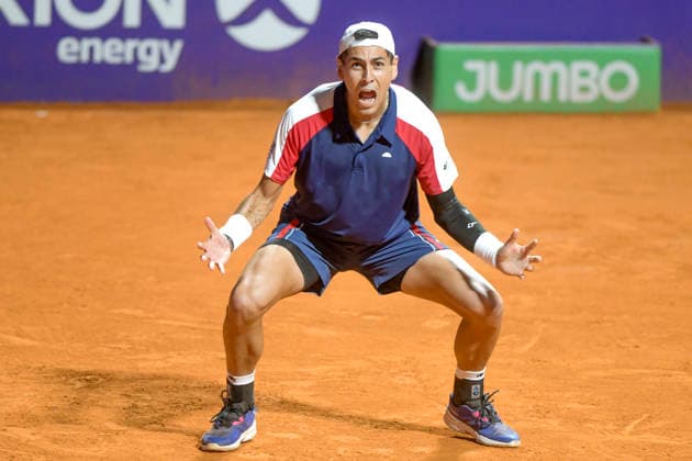 Tenis, Alejandro Tabilo vs Joao Fonseca. ATP, Tennis Herren 250 Buenos Aires 2026. El tenista chileno Alejandro Tabilo es fotografiado contra Joao Fonseca de Brasil durante el ATP 250 en Buenos Aires, Argentina. 11 02 2026 Mariano Garcia UNAR Photosport Tennis, Alejandro Tabilo vs Joao Fonseca 2026 Buenos Aires ATP 250. Chile™s tennis player Alejandro Tabilo is pictured against Joao Fonseca of Brazil during the ATP 250 match in Buenos Aires, Argentina. 11 02 2026 Mariano Garcia UNAR Photosport Alejandro Tabilo vs Joao Fonseca, ATP 250 Buenos Aires 2026 