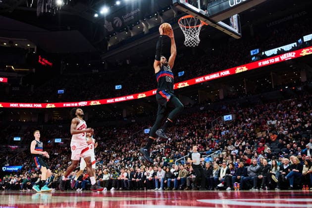 February 11, 2026, Toronto, On, Canada: Detroit Pistons Tobias Harris (12) dunks against the Toronto Raptors during second half NBA, Basketball Herren, USA basketball action in Toronto, on Wednesday, Feb. 11, 2026. Canada News - February 11, 2026  - ZUMAc35_ 20260211_zaf_c35_307 Copyright: xSammyxKoganx