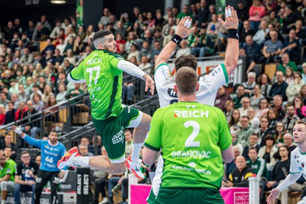 Handball Bundesliga HSG Wetzlar Füchse Berlin, 11 02 26 Stefan Cavor HSG Wetzlar, 77 , Nikola Grahovac HSG Wetzlar, 2 , Lukas Herburger Füchse Berlin, 29 Handball Bundesliga HSG Wetzlar Füchse Berlin Wetzlar, 11 02 26 Copyright: xBEAUTIFULxSPORTS Roeczeyx
