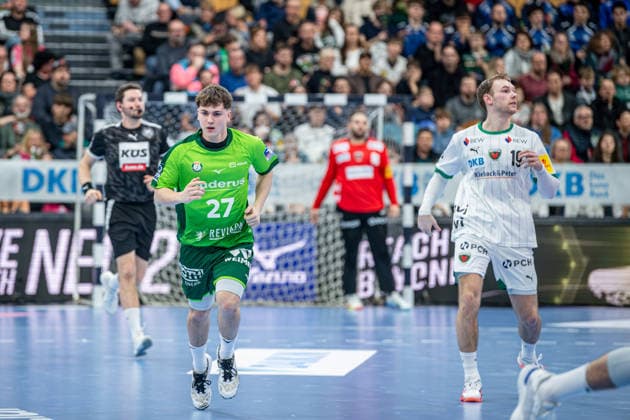 Handball Bundesliga HSG Wetzlar Füchse Berlin, 11 02 26 Phil Spandau HSG Wetzlar, 27 , Mathias Gidsel Füchse Berlin, 19 Handball Bundesliga HSG Wetzlar Füchse Berlin Wetzlar, 11 02 26 Copyright: xBEAUTIFULxSPORTS Roeczeyx