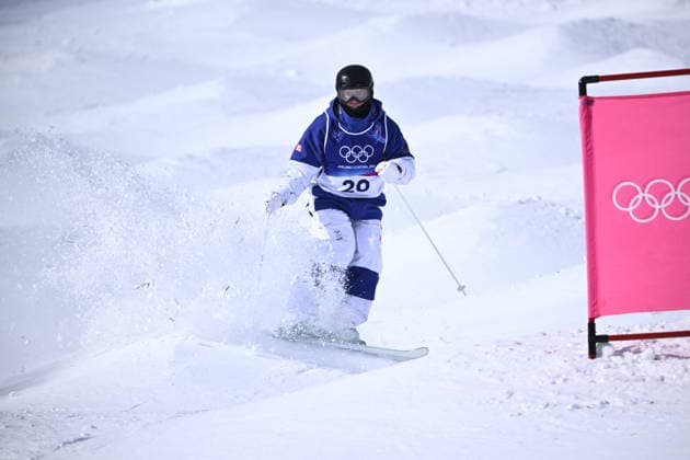 LIVIGNO, ITALY 20260212 Sweden s Rasmus Stegfeldt during the men s test run for the moguls qualification at the Winter Olympics in Livigno, Italy. *** The image is included in the SPORTS PACKAGE. For others PAYMENT IMAGE *** LIVIGNO ITALY x10080x *** LIVIGNO, ITALY 20260212 Sweden s Rasmus Stegfeldt during the men s test run for the moguls qualification at the Winter Olympics in Livigno, Italy The image is included in the SPORTS PACKAGE For others PAYMENT IMAGE LIVIGNO ITALY x10080x  Copyright: xFredrikxSandberg TTx OS 2026 PUCKELPIST KVAL