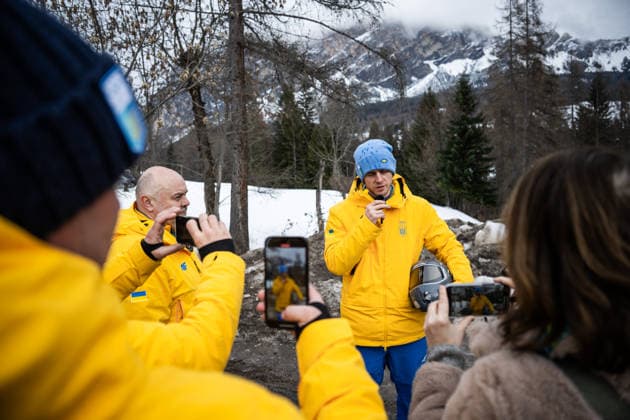 260212 Vladyslav Heraskevych of Ukraine with his helmet in the mixed zone during men™s skeleton round 1 during day 6 of the 2026 Winter Olympics on February 12, 2026 in Cortina. Photo: Jon Olav Nesvold BILDBYRAN COP 217 JE0120 skeleton Olympic Games, Olympische Spiele, Olympia, OS olympics winter olympics os ol olympiska spel vinter-os olympiske leker milano cortina 2026 milan cortina 2026 milano cortina 2026 olympic games milano cortina 2026 winter olympic games milano cortina-os milano cortina-ol vinter-ol 6 bbeng *** 260212 Vladyslav Heraskevych of Ukraine with his helmet in the mixed zone during men™s skeleton round 1 during day 6 of the 2026 Winter Olympics on February 12, 2026 in Cortina Photo Jon Olav Nesvold BILDBYRAN COP 217 JE0120 skeleton olympic games olympics winter olympics os ol olympiska spel vinter os olympiske leker milano cortina 2026 milan cortina 2026 milano cortina 2026 olympic games milano cortina 2026 winter olympic games milano cortina os milano cortina ol vinter ol 6 bbeng  Copyright: JONxOLAVxNESVOLD BB260212JE012