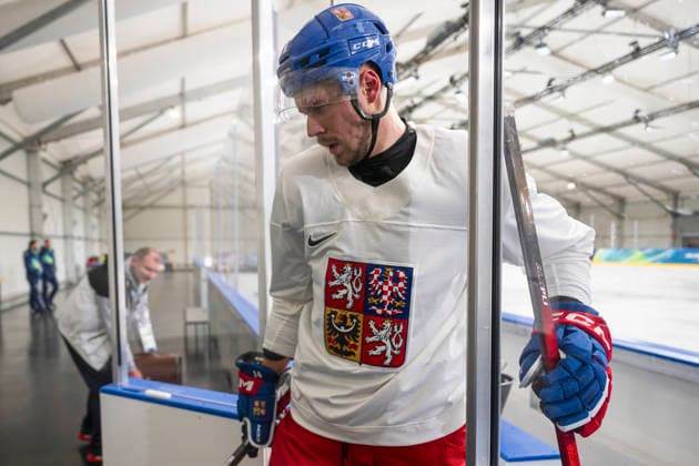 XXV Winter Olympic Games, Olympische Spiele, Olympia, OS in Milan, Italy, on February 12, 2026. Morning skate of the Czech Republic men s national Ice hockey, Eishockey team before match against Canada. On the photo is seen Filip Chlapik. (CTKxPhoto MichalxKamaryt) CTKPhotoP2026021203614  CTKPhotoP2026021203614