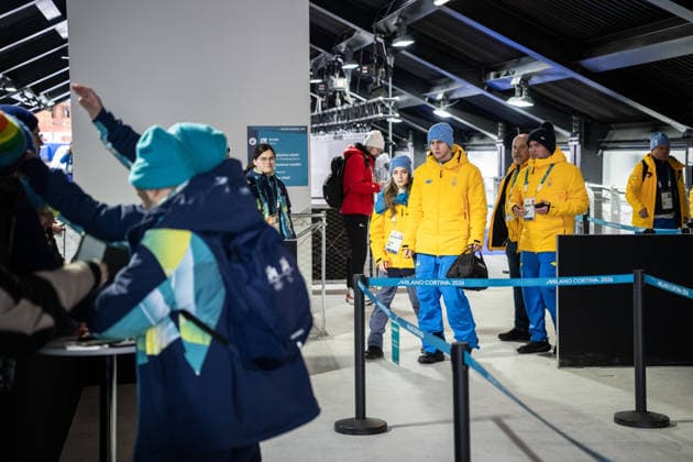 260212 Vladyslav Heraskevych of Ukraine with his helmet in the mixed zone during men™s skeleton round 1 during day 6 of the 2026 Winter Olympics on February 12, 2026 in Cortina. Photo: Jon Olav Nesvold BILDBYRAN COP 217 JE0120 skeleton Olympic Games, Olympische Spiele, Olympia, OS olympics winter olympics os ol olympiska spel vinter-os olympiske leker milano cortina 2026 milan cortina 2026 milano cortina 2026 olympic games milano cortina 2026 winter olympic games milano cortina-os milano cortina-ol vinter-ol 6 bbeng *** 260212 Vladyslav Heraskevych of Ukraine with his helmet in the mixed zone during men™s skeleton round 1 during day 6 of the 2026 Winter Olympics on February 12, 2026 in Cortina Photo Jon Olav Nesvold BILDBYRAN COP 217 JE0120 skeleton olympic games olympics winter olympics os ol olympiska spel vinter os olympiske leker milano cortina 2026 milan cortina 2026 milano cortina 2026 olympic games milano cortina 2026 winter olympic games milano cortina os milano cortina ol vinter ol 6 bbeng  Copyright: JONxOLAVxNESVOLD BB260212JE027