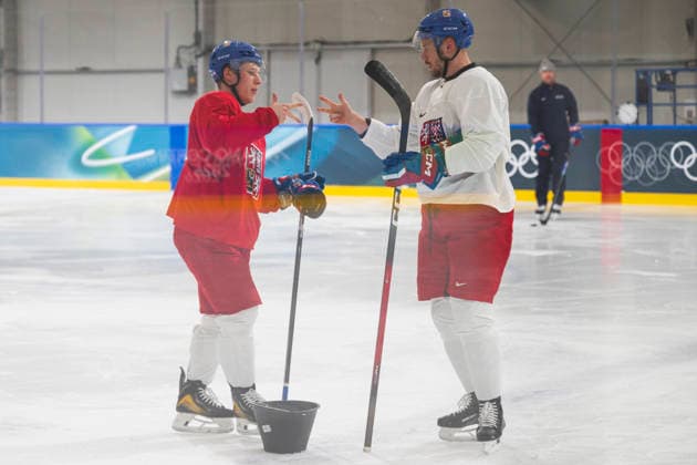 XXV Winter Olympic Games, Olympische Spiele, Olympia, OS in Milan, Italy, on February 12, 2026. Morning skate of the Czech Republic men s national Ice hockey, Eishockey team before match against Canada. From left: Jiri Tichacek and Filip Chlapik. (CTKxPhoto MichalxKamaryt) CTKPhotoP2026021203608  CTKPhotoP2026021203608