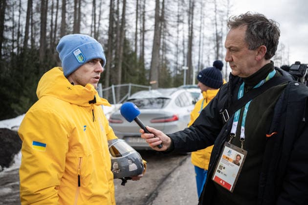 260212 Vladyslav Heraskevych of Ukraine and Jan Petter Saltvedt of Norwegian broadcaster NRK during men™s skeleton round 1 during day 6 of the 2026 Winter Olympics on February 12, 2026 in Cortina. Photo: Jon Olav Nesvold BILDBYRAN COP 217 JE0120 skeleton Olympic Games, Olympische Spiele, Olympia, OS olympics winter olympics os ol olympiska spel vinter-os olympiske leker milano cortina 2026 milan cortina 2026 milano cortina 2026 olympic games milano cortina 2026 winter olympic games milano cortina-os milano cortina-ol vinter-ol 6 bbeng *** 260212 Vladyslav Heraskevych of Ukraine and Jan Petter Saltvedt of Norwegian broadcaster NRK during men™s skeleton round 1 during day 6 of the 2026 Winter Olympics on February 12, 2026 in Cortina Photo Jon Olav Nesvold BILDBYRAN COP 217 JE0120 skeleton olympic games olympics winter olympics os ol olympiska spel vinter os olympiske leker milano cortina 2026 milan cortina 2026 milano cortina 2026 olympic games milano cortina 2026 winter olympic games milano cortina os milano cortina ol vinter ol 6 bbeng  Copyright: JONxOLAVxNESVOLD BB260212JE033