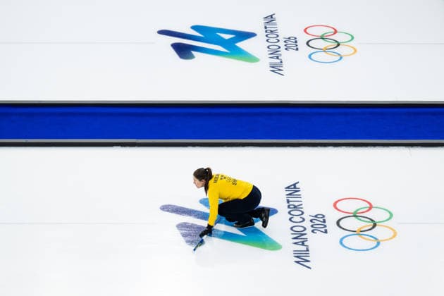 260212 Anna Hasselborg of Sweden compete in a women s round robin curling match between Japan and Sweden during day 6 of the 2026 Winter Olympics on February 12, 2026 in Cortina. Photo: Joel Marklund BILDBYRAN kod JM JE0118 bbeng curling Olympic Games, Olympische Spiele, Olympia, OS olympics winter olympics os ol olympiska spel vinter-os olympiske leker milano cortina 2026 milan cortina 2026 milano cortina 2026 olympic games milano cortina 2026 winter olympic games milano cortina-os milano cortina-ol vinter-ol dam *** 260212 Anna Hasselborg of Sweden compete in a women s round robin curling match between Japan and Sweden during day 6 of the 2026 Winter Olympics on February 12, 2026 in Cortina Photo Joel Marklund BILDBYRAN code JM JE0118 bbeng curling olympic games olympics winter olympics os ol olympiska spel vinter os olympiske leker milano cortina 2026 milan cortina 2026 milano cortina 2026 olympic games milano cortina 2026 winter olympic games milano cortina os milano cortina ol vinter ol dam  Copyright: JOELxMARKLUND BB260212JM039