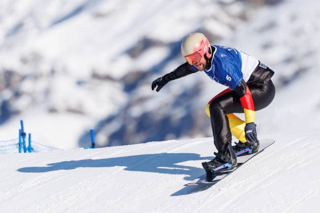 OLYMPICS - Winter Olympic Games, Olympische Spiele, Olympia, OS Milano Cortina 2026 LIVIGNO,ITALY,12.FEB.26 - OLYMPICS, SNOWBOARD - Winter Olympic Games Milano Cortina 2026, Snowboard Cross, men, qualification. Image shows Martin Noerl (GER).  GEPAxpictures xHaraldxSteiner
