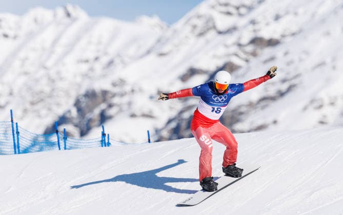 OLYMPICS - Winter Olympic Games, Olympische Spiele, Olympia, OS Milano Cortina 2026 LIVIGNO,ITALY,12.FEB.26 - OLYMPICS, SNOWBOARD - Winter Olympic Games Milano Cortina 2026, Snowboard Cross, men, qualification. Image shows Kalle Koblet (SUI).  GEPAxpictures xHaraldxSteiner