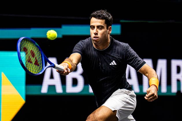 2026-02-12 ABN AMRO Open - Day Four ROTTERDAM, NETHERLANDS - FEBRUARY 12: Jaume Munar competing during Day Four of the ABN AMRO Open at Rotterdam Ahoy on February 12, 2026 in Rotterdam, Netherlands. (Photo by Gabriel Calvino Alonso BSR Agency) Rotterdam Netherlands Content not available for redistribution in The Netherlands directly or indirectly through any third parties. Copyright: xBSRxAgencyx